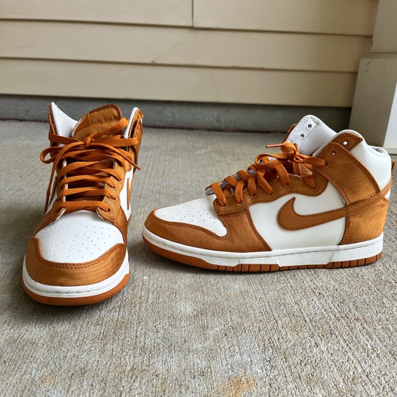 Nike Dunk High Satin "Dark Curry" - Picture 1 of 4